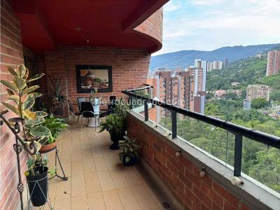 Apartamento de 4 alcobas en venta en Centro, Sabaneta, 269 m² · foto 16 de 20