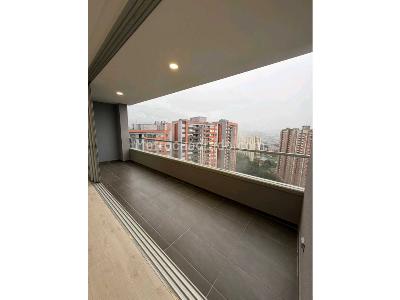 Apartamento de 3 alcobas en venta en Sur America, Itagüí, 109 m² · foto 3 de 20