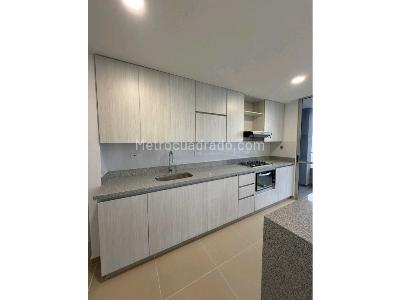 Apartamento de 3 alcobas en venta en Sur America, Itagüí, 109 m² · foto 7 de 20
