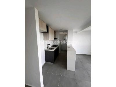 Apartamento de 3 alcobas en venta en Fontibon, Rionegro, 57 m² · foto 2 de 14