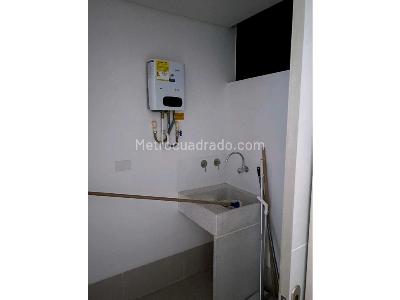 Apartaestudio en venta en Los Balsos, Medellín, 57 m² · foto 5 de 20