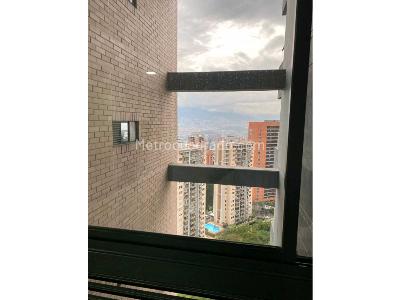 Apartaestudio en venta en Los Balsos, Medellín, 57 m² · foto 11 de 20