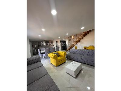 Apartamento de 3 alcobas en venta en Belen Rosales, Medellín, 340 m² · foto 2 de 20