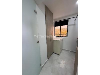 Apartamento de 3 alcobas en venta en Belen Rosales, Medellín, 340 m² · foto 17 de 20
