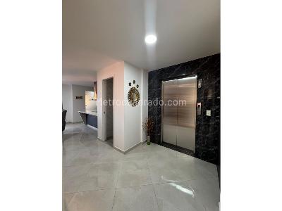 Apartamento de 3 alcobas en venta en Belen Rosales, Medellín, 340 m² · foto 18 de 20