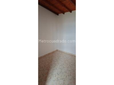 Casa de 3 alcobas en venta en Campo Valdes, Medellín, 87 m² · foto 9 de 15