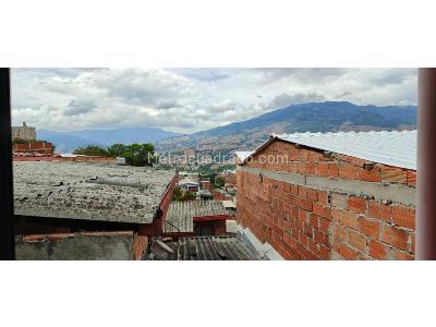 Casa de 3 alcobas en venta en Campo Valdes, Medellín, 87 m² · foto 14 de 15