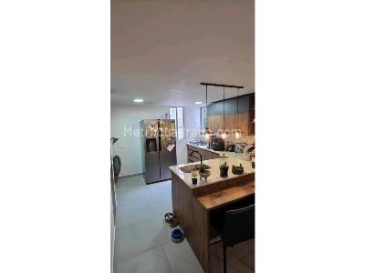 Apartamento en venta en Loma Del Indio, Medellín · foto 3 de 12
