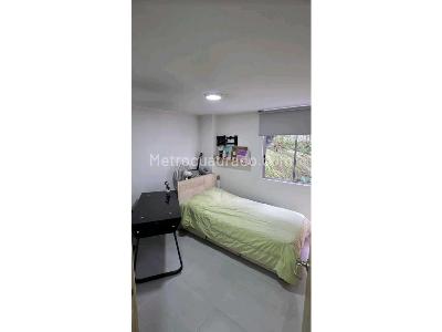Apartamento en venta en Loma Del Indio, Medellín · foto 8 de 12