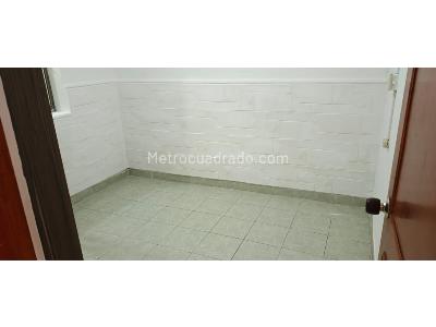 Casa de 4 alcobas en venta en Campo Valdes, Medellín, 100 m² · foto 4 de 20