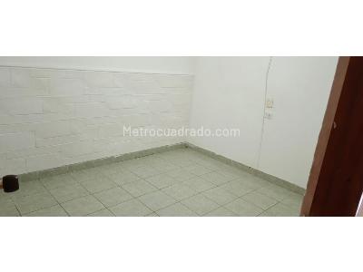 Casa de 4 alcobas en venta en Campo Valdes, Medellín, 100 m² · foto 13 de 20