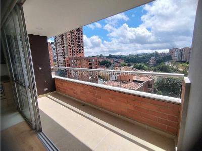 Apartamento de 3 alcobas en venta en Laureles, Rionegro, 80 m² · foto 3 de 20