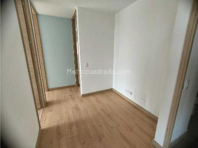 Apartamento de 3 alcobas en venta en Laureles, Rionegro, 80 m² · foto 9 de 20