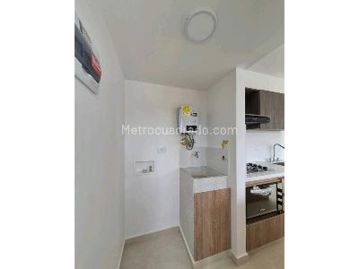 Apartamento de 3 alcobas en venta en La Doctora, Sabaneta, 60 m² · foto 3 de 20