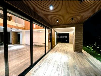 Casa de 4 alcobas en venta en Alto Del Escobero, Envigado · foto 6 de 20