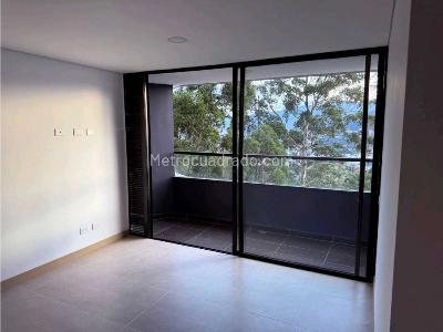 Apartamento en venta en El Poblado, Medellín · foto 6 de 20