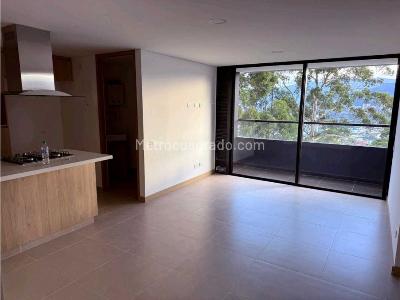 Apartamento en venta en El Poblado, Medellín · foto 9 de 20