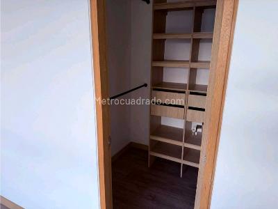 Apartamento en venta en El Poblado, Medellín · foto 17 de 20