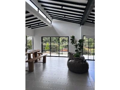 Casa de 3 alcobas en venta en Rionegro, Rionegro, 300 m² · foto 3 de 20
