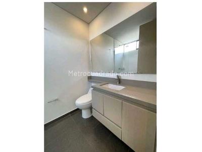 Apartamento en venta en Altos Del Poblado, Medellín · foto 12 de 12