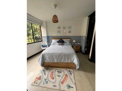 Apartamento de 3 alcobas en venta en El Poblado, Medellín, 220 m² · foto 15 de 20