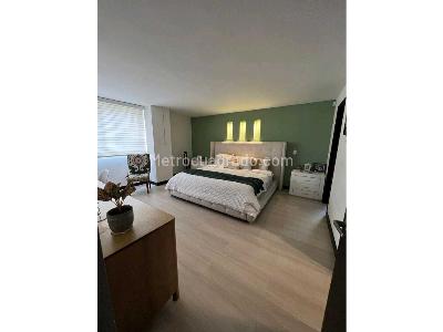 Apartamento de 3 alcobas en venta en El Poblado, Medellín, 220 m² · foto 19 de 20