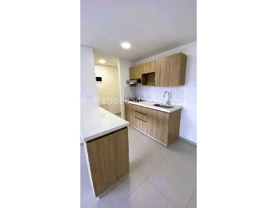 Apartamento de 2 alcobas en venta en Sur America, Itagüí, 57 m² · foto 4 de 12