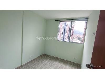 Apartamento de 3 alcobas en venta en San Gabriel, Bello, 53 m² · foto 6 de 13