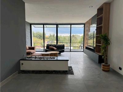 Casa de 3 alcobas en venta en Alto Del Escobero, Envigado, 807 m² · foto 4 de 20