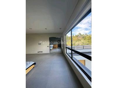 Casa de 3 alcobas en venta en Alto Del Escobero, Envigado, 807 m² · foto 15 de 20