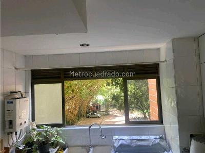 Apartamento en venta en Castropol, Medellín · foto 8 de 16