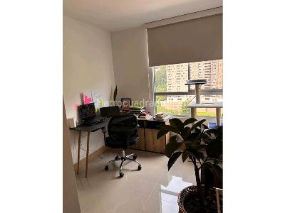 Apartamento en venta en Loma Del Indio, Medellín · foto 12 de 16