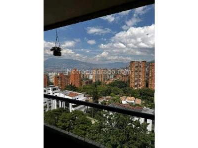 Apartamento de 3 alcobas en venta en Los Balsos, Medellín, 137 m² · foto 4 de 20