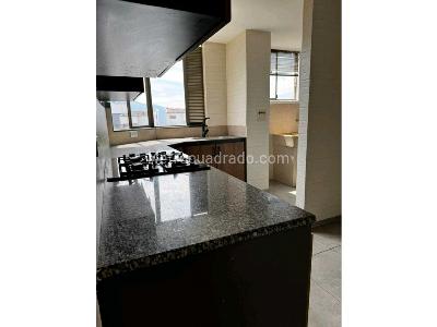 Apartamento de 3 alcobas en venta en Los Balsos, Medellín, 137 m² · foto 8 de 20