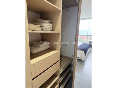 Apartaestudio en venta en El Poblado, Medellín, 70 m² · foto 15 de 20