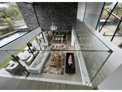 Casa de 5 alcobas en venta en Alto De Las Palmas, Envigado, 2000 m² · foto 11 de 17