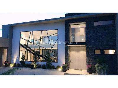 Casa de 5 alcobas en venta en Alto De Las Palmas, Envigado, 2000 m² · foto 15 de 17