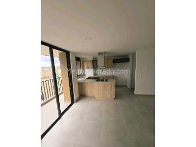 Apartamento de 3 alcobas en venta en San Antonio De Pereira, Rionegro, 84 m² · foto 3 de 20