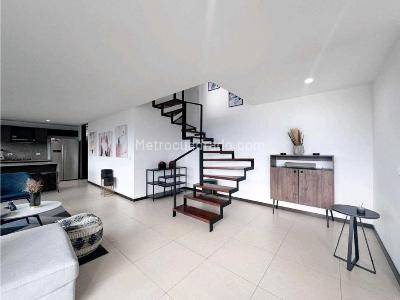 Apartamento en venta en Altos Del Poblado, Medellín · foto 9 de 20