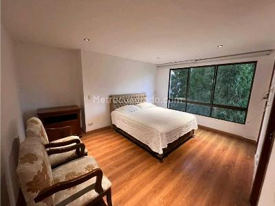 Apartamento de 4 alcobas en venta en Los Balsos, Medellín, 212 m² · foto 15 de 15