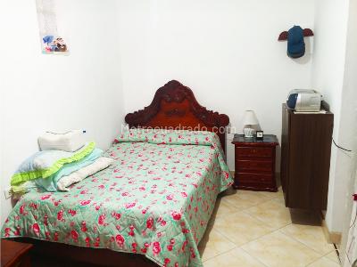Casa de 4 alcobas en venta en Robledo, Medellín, 160 m² · foto 5 de 13
