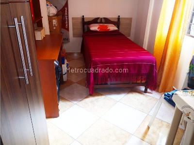 Casa de 4 alcobas en venta en Robledo, Medellín, 160 m² · foto 7 de 13
