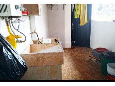 Casa de 4 alcobas en venta en Robledo, Medellín, 160 m² · foto 11 de 13