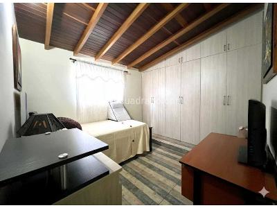 Casa de 5 alcobas en venta en Calasanz, Medellín, 180 m² · foto 12 de 14