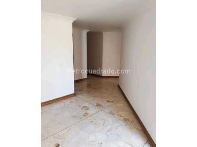 Apartamento de 3 alcobas en venta en Laureles, Medellín, 132 m² · foto 4 de 19