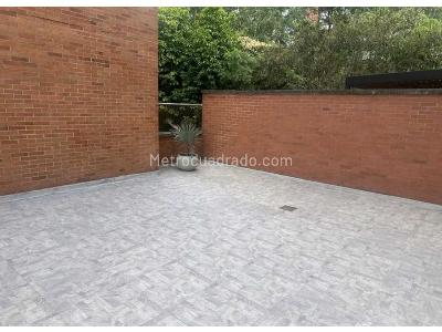 Apartamento de 3 alcobas en venta en Bededictinos, Envigado, 190 m² · foto 12 de 12