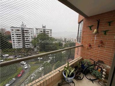 Apartamento de 3 alcobas en venta en Los Balsos, Medellín, 140 m² · foto 6 de 17