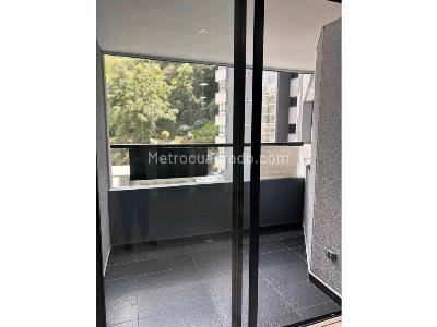 Apartamento de 3 alcobas en venta en El Poblado, Medellín, 101 m² · foto 5 de 12