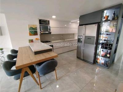 Apartamento de 3 alcobas en venta en Laureles, Medellín, 110 m² · foto 7 de 20