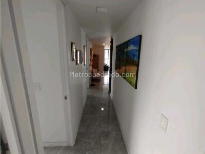 Apartamento de 3 alcobas en venta en Laureles, Medellín, 110 m² · foto 13 de 20